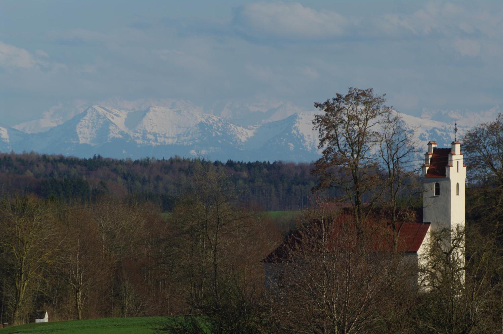 Hotel Pension Stern Bad Buchau Buitenkant foto